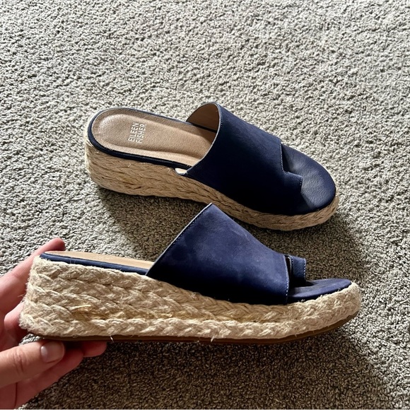 EILEEN FISHER Women's Size 7.5 Leather Tarry Toe Loop Espadrille Wedge Sandals - Picture 1 of 5